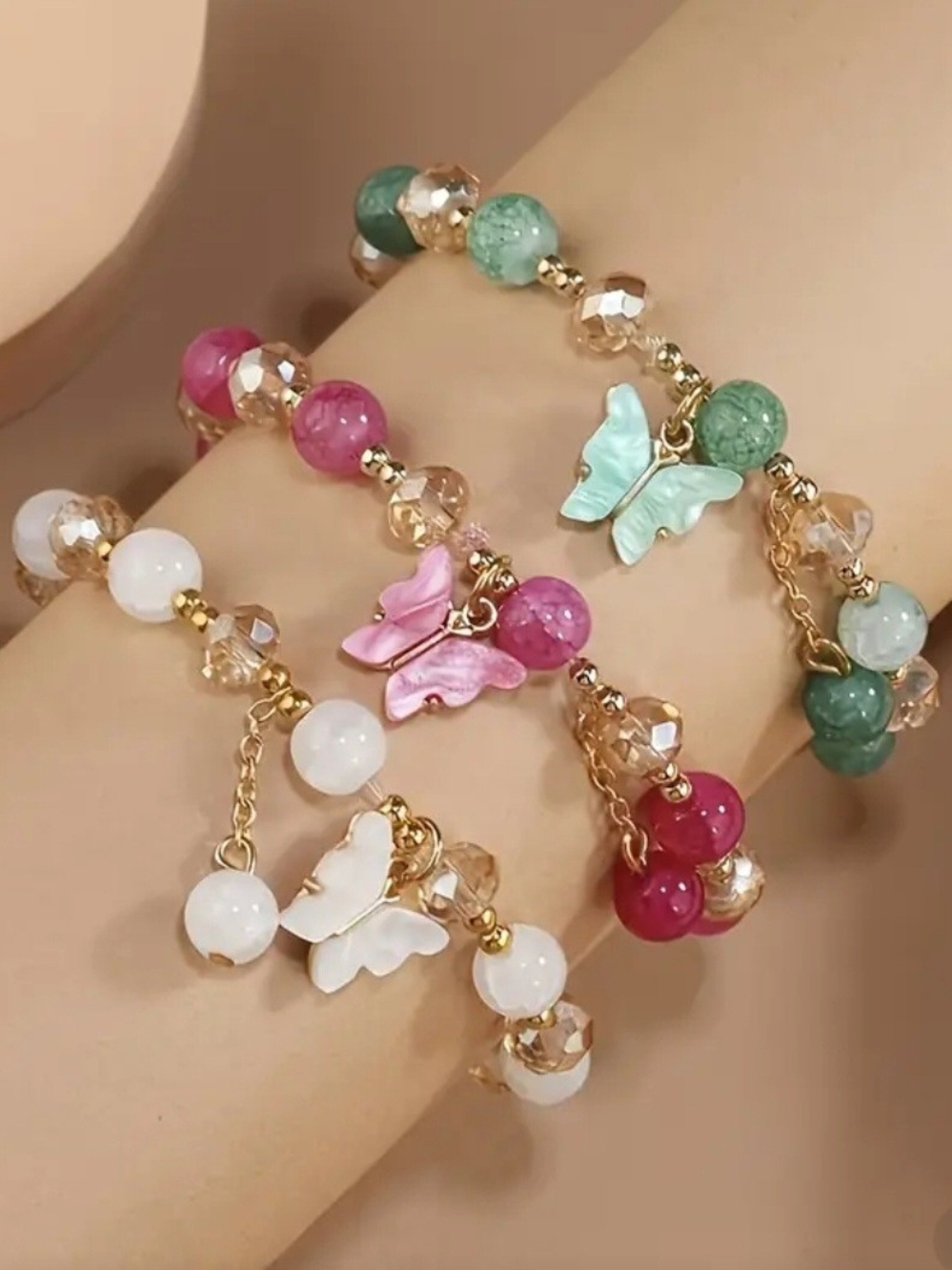 1pc Gold Butterfly Charm Beaded Bracelet - Pink, Green & White